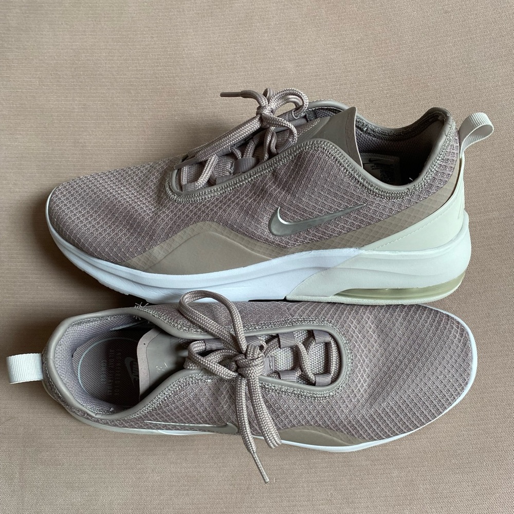 Nike Women’s Air Max Motion 2 Sneakers